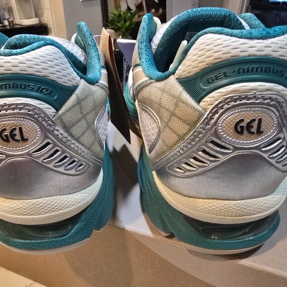 Asics Sportstyle Gel-Nimbus 10.1 Rainy Lake Running Men Shoes 1203A543-102 SZ 10 - Picture 4 of 15